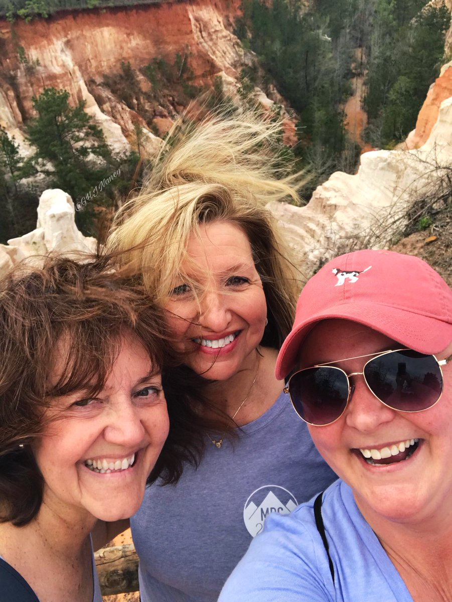 GHJNancy's tweet photo. Amazing hike today!!!
#GeorgiaPeakers
#MyPeakChallenge2018
My Hike #8 of 52 

@misty_maggie @thespachickjess 

@Sheugs @ladybay8 @pjl24 @sarahjaswim @Ilschen67 @emeyer2610 @Evaaa85 @DutchSassenach @Emmalines_Mom @barbaramills1 @ElenaFadeeva3 @cecynor @rthacarr @rosannefrank25 https://t.co/A6YJhbCFYi
