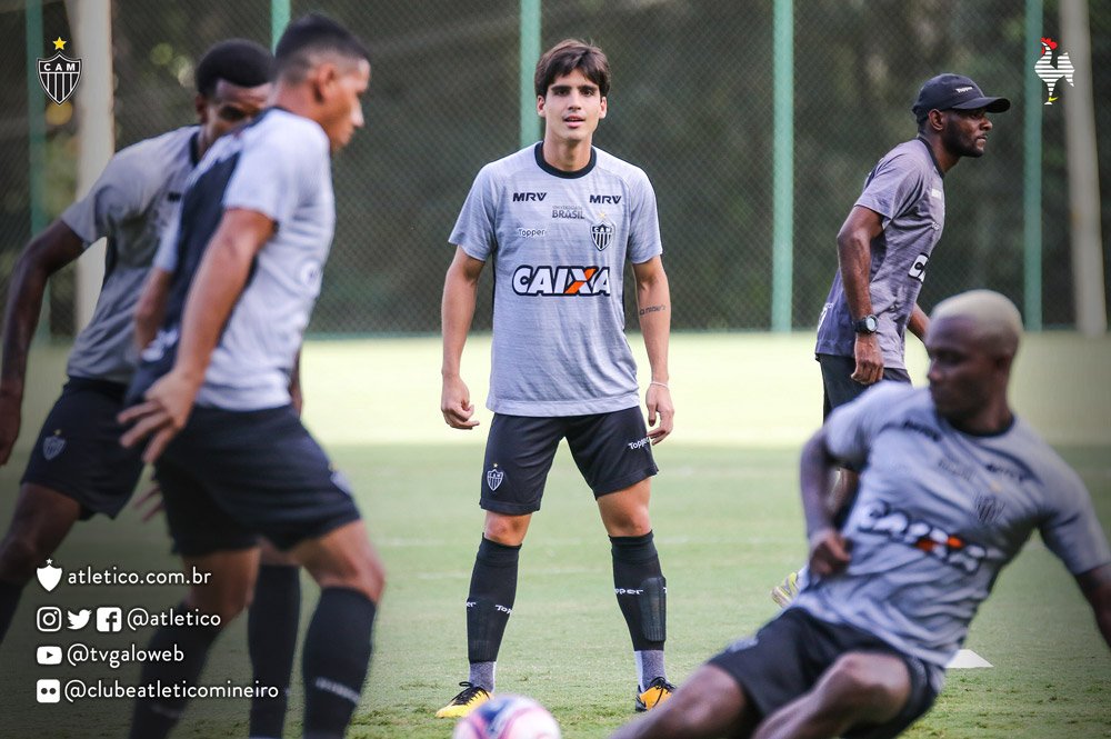 📸 Veja o álbum com as principais fotos do treino desta terça-feira: flic.kr/s/aHsky2RBQE 

Vamos, #Galo!