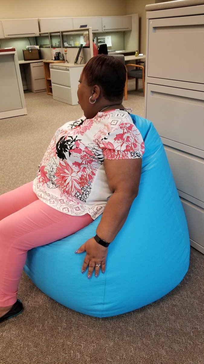 Amanda_I_Rish's tweet photo. Product testing in #Purchasing #flexibleseating π€π#FSUSDPurchasing https://t.co/pQQbPClkQs