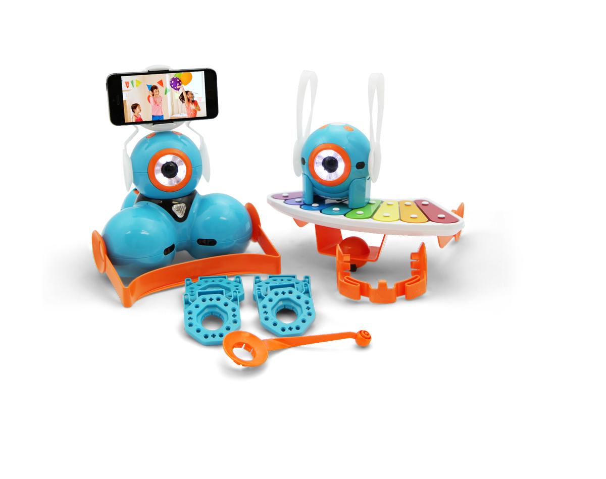 TeachKidsCS's tweet image. Looking forward to working with @WonderWorkshop on their new Teach Wonder initiative! prweb.com/releases/2018/… #CS4Rural #csforall