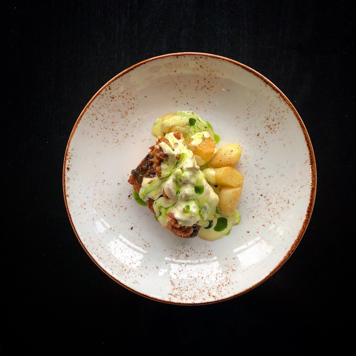 charcoalbyob's tweet photo. Seared Striped bass, la ratte potatoes, xo hollandaise &amp; chive oil. #newdish #dinner #bass https://t.co/2TevwDhZmd