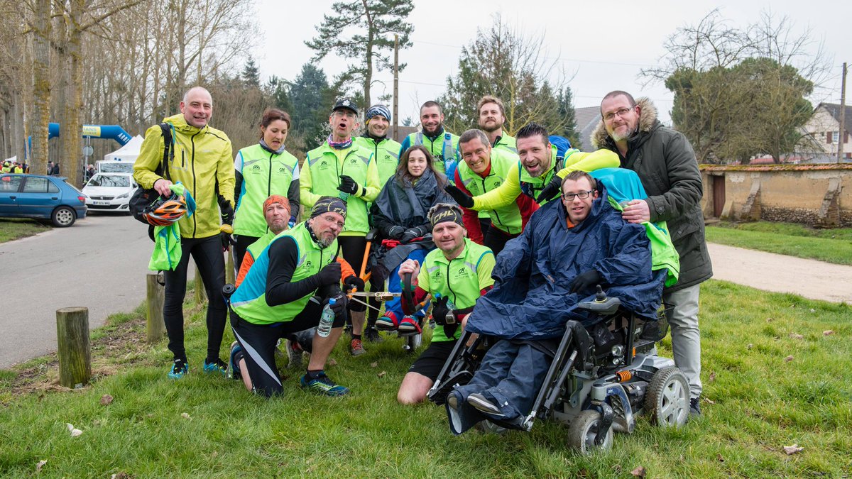 handi_run's tweet photo. Retour sur le 10km et semi marathon de Chartres #semichartres @lecho_run @lecho_fr @AspttChartres #objectifgrandraid #prepamarathon @parismarathon https://t.co/mCCNt5WXBi