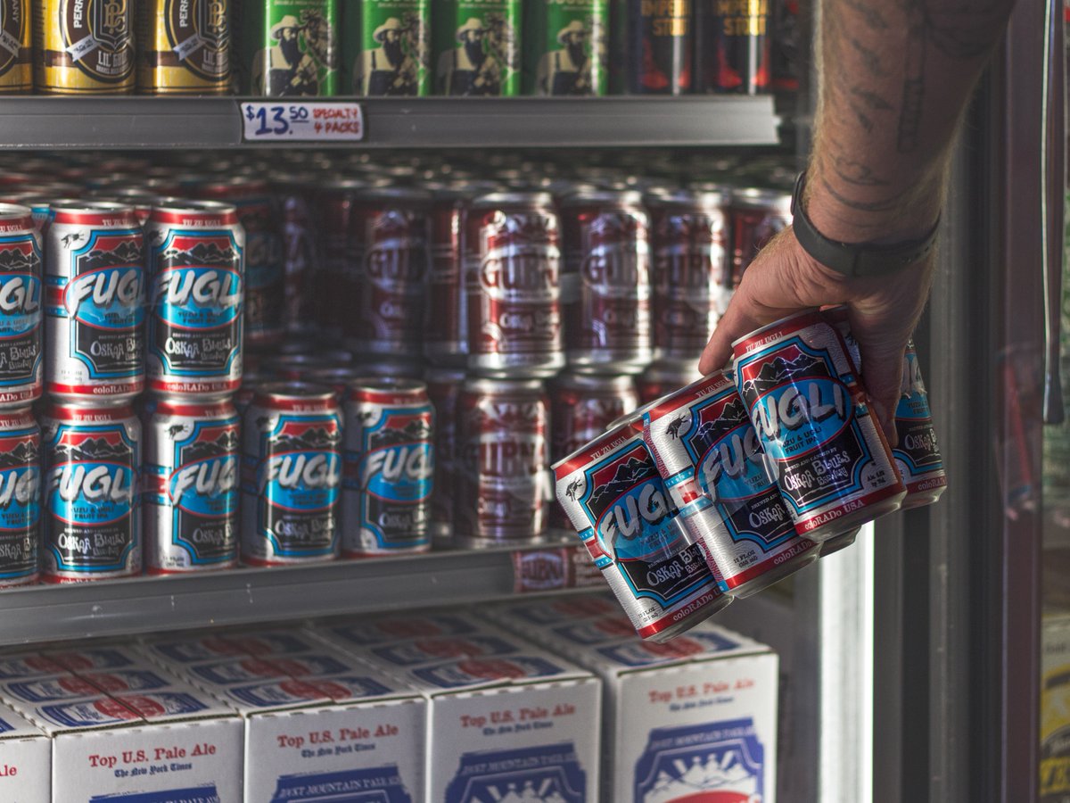 oskarblues's tweet photo. Yuzu and Ugli fruit are coming back! That's right #FUGLI cans will be hittin' shelves nationwide later this spring. Follow us here for more details and be sure to share with you friends who love to get down with the FUGLI! https://t.co/Nz1b7yVfDT
