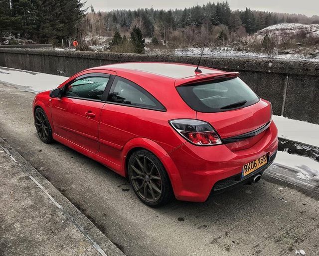 SWVaux's tweet photo. @marcusjwe - anyone selling a flame red boot strip? 🔴 #vauxhall #opel #astra #vxr #astravxr #vxrowners #vxronline #vxr_opc #vxrlife #vxenthusiast #vauxhallmadnessuk #fourseventy #bola #bolawheels #snow#swvaux #southwalesvauxhalls #southwalesvsuxhallowners #southwalesvauxhal… https://t.co/MfNUhRhUIT