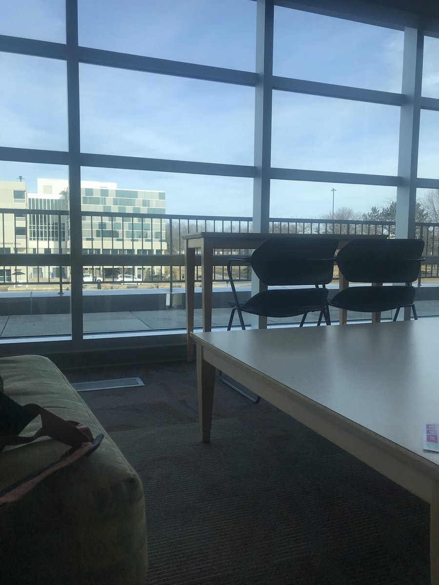 matthew199952's tweet photo. It’s bright asf today. https://t.co/pIWJBn3ykF