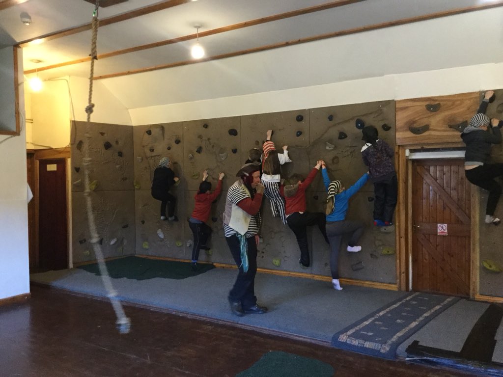 BrowickRoadPrimary tweet media