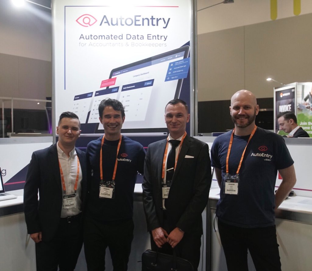 AutoEntry tweet picture