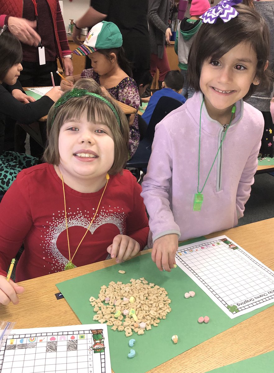 paigestrom's tweet photo. @Bernier1stGrade and @MrsTrosensClass buddies tried to prove that @LuckyCharms has more green π than other shapes. Kids around the U.S. shared results. After counting over 62,000 marshmallows, π wins! #SPDProject18 #gfwinship #gfschools https://t.co/yYzouQnOok