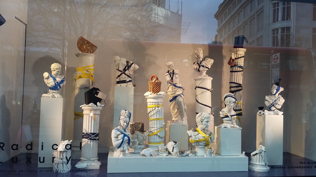 VickyDonnellan's tweet image. Selfridges window! #classicalreception @ModClassicisms