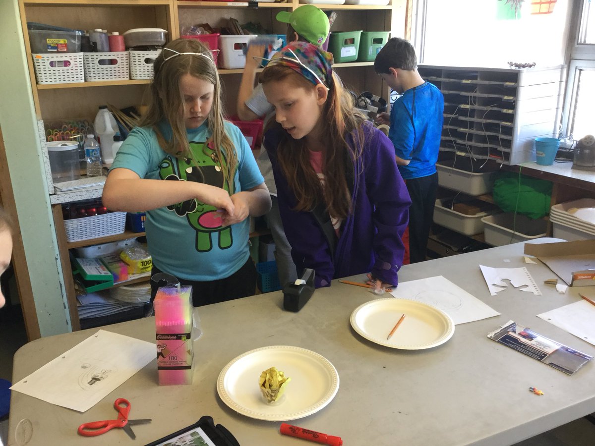 baggio_tamara's tweet photo. Tinker Tuesday....practice our STEM skills @baggio_tamara https://t.co/uwlEPweChK