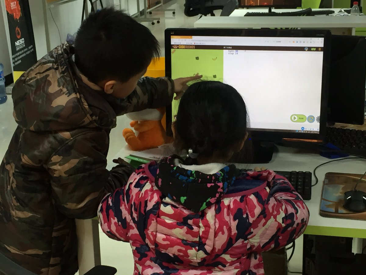 CodeMonkeySTU's tweet photo. Only 2 more days left of #CodeRush! Now is the team to give it your all and help your team complete as many challenges completed as possible. Good luck :)
#inittowinit #coderush18 #codemonkey #csforall #edtech #students #teachers #coding #codingforkids #codemonkey https://t.co/aE9GOBt4t1