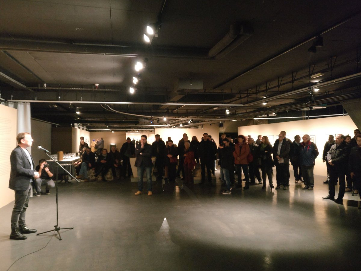 Začenjamo ... #MarioMagajna #Ljubljana <a href="/GalerijaJakopic/">Galerija Jakopic</a>