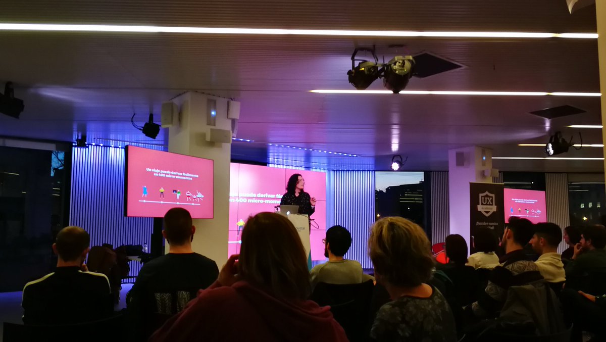 Learning how to improve #UXTravelling experience at <a href="/MovistarCentre/">Movistar Centre</a>. Each micro moment of the user is an opportunity for your brand to be there answering their needs.