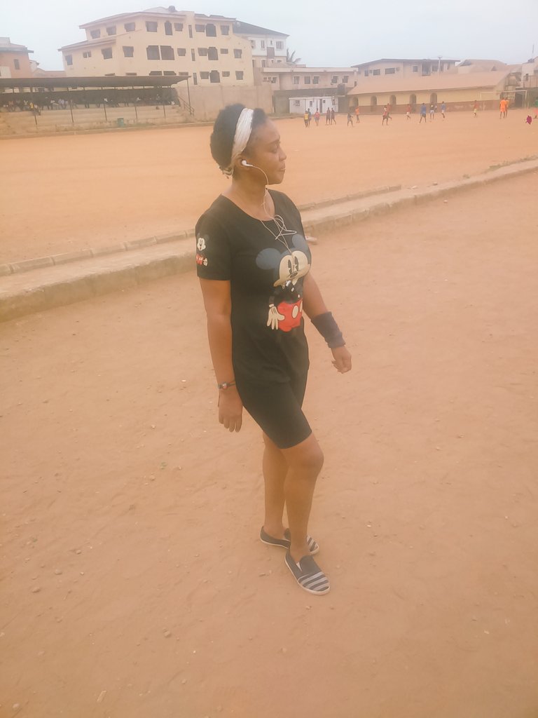 BlesynAffia's tweet photo. Jeez,that moment you are back home from some lovely exercise,the feeling is away from this world ๐
#Entrepreneurship#Goal2018 #Mindset2018๐ด๐ https://t.co/J5N4qntR3w