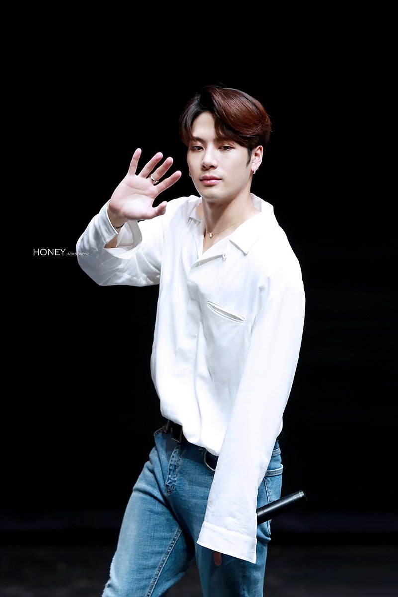 honeyjackson852's tweet photo. 180317 미니팬미팅 
👀
너만 보여...🙈
#JACKSON #GOT7 #갓세븐 #JACKSONWANG #잭슨 #王嘉尔 #Wangjackson #EyesOnYou #Look https://t.co/NN6LcGSjMD