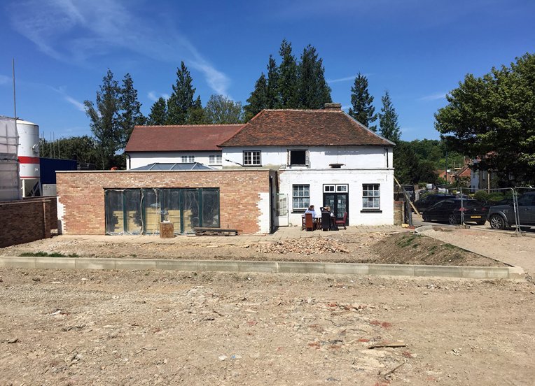 strongbasedrive's tweet image. Before &amp;amp; After @TheWhiteHorseHo Amazing Beer Gardern showing Indian Standstone paving @BradstoneUK @The_APL @BALI_Landscape