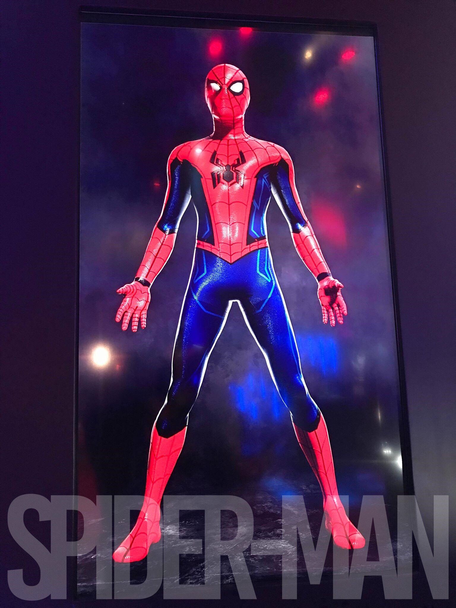 Spider-man : Far From Home DYwL9PkWsAESb6X
