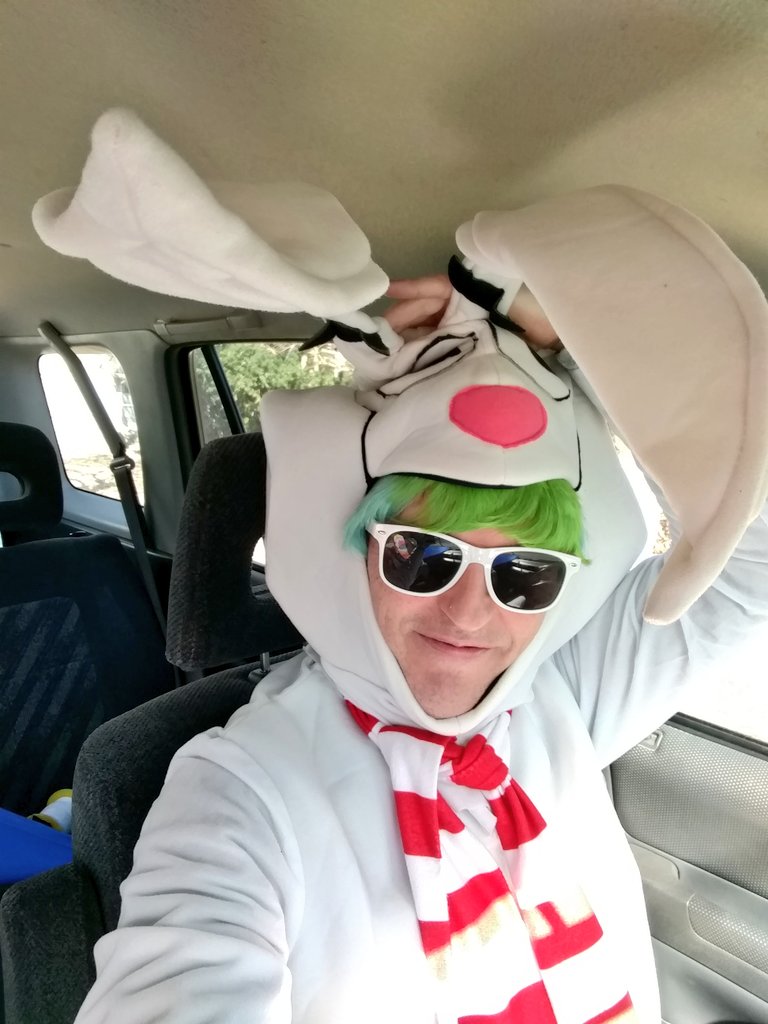 eyeNVewe's tweet photo. Silly Rabbit going to fly kites 🐇
🎈🐦🎉 Happy first day of Spring! https://t.co/W8qeDPS5qm