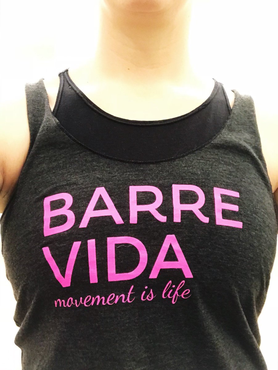autumno_fit's tweet photo. Barre Vida TONIGHT! 6:30 pm at Dancewave 
.
.
.
.
.
.
#pulse #pulsewithme #barre #barrevida #barrefit #fitness #fitlife #wallsits #plank #coreconditioning #legday #glutes https://t.co/FVWkVJXZUg