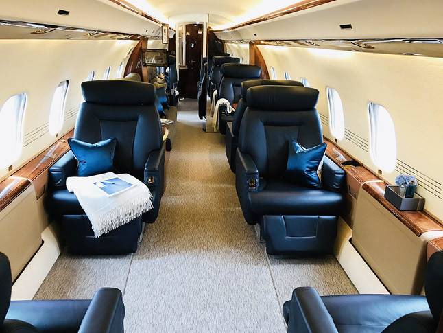 AvBuyer's tweet image. #BombardierGlobalExpress For Sale by Global Jet. Price reduced. Monaco. 1999. $8,250,000. TTAF 8,357. Competitively priced to sell. Interior virtually new. Cabin communication system. #jetsforsale ow.ly/TZbT30j1Igt