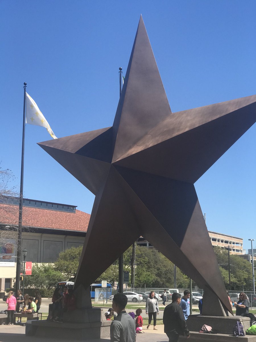saralinjones's tweet photo. 7th grade field trip to Bob Bullock Museum in Austin! #RobinsonISD @whatsnewatrjh https://t.co/ZkQBHmgCAs