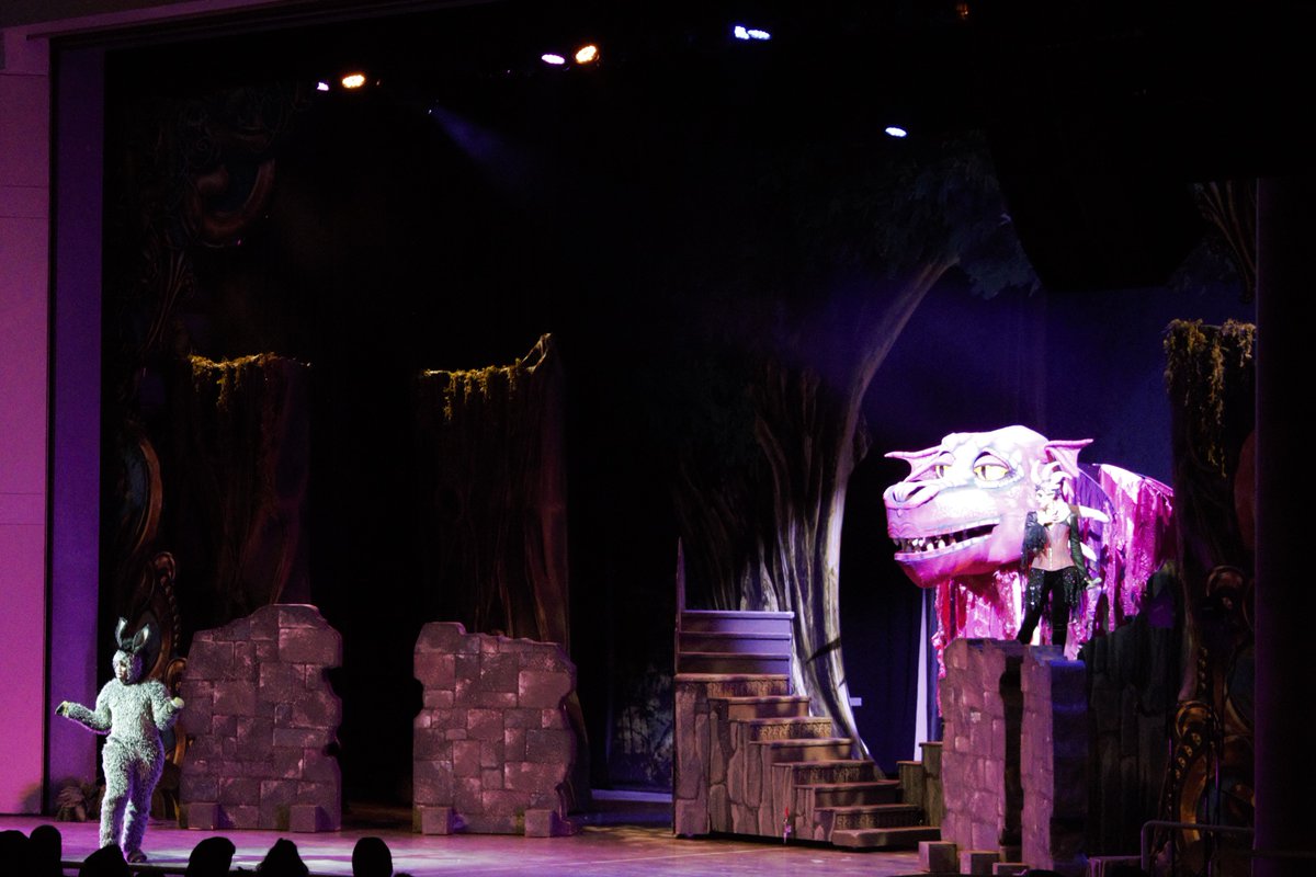 COHPavilion's tweet photo. Shrek & Fiona aren't the only two that are made for each other! Relive the love story of Donkey & Dragon with the final weekend of Shrek The Musical this Friday and Saturday. Amazing seats and VIP packages available! #Shrek #ShrekTheMusical #Dronkeys https://t.co/2FftWbJ5ln https://t.co/5XXfnWi7FJ