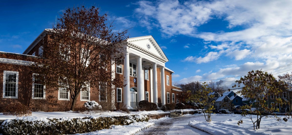 UNHLaw's tweet photo. We are excited to share that we climbed 15 positions to No. 85 in the US News &amp; World Report law school rankings released today, and that our IP program was again ranked No. 6 in the US. https://t.co/gqw8E9BQ8t https://t.co/eDawZHoWGD