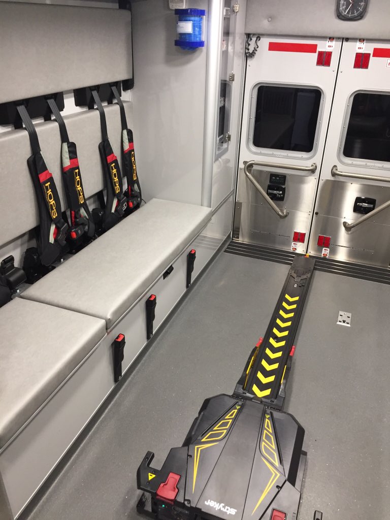 PFDTonySneidar's tweet image. New @PhillyFireDept Medics 7, 19 &amp;amp; 37 rolled out today. Features like rear compartment airbags, #FMVSS compliant restraints &amp;amp; Power-LOAD fastener system will help keep patients and providers safer. #EMSsafety #ResponderSafety #PFDLogistics
