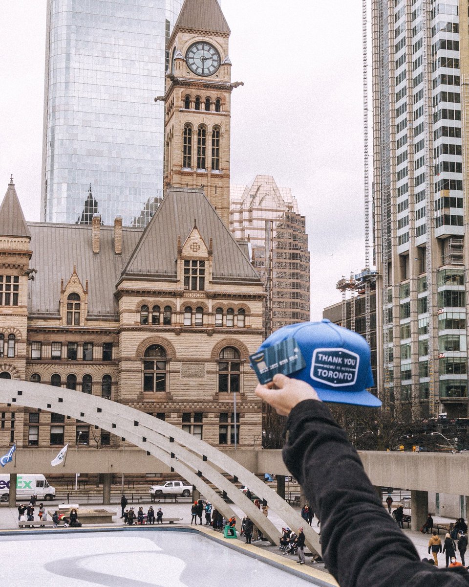 ThankYouToronto's tweet photo. Head over to our Instagram [ThankYouToronto] for a pretty awesome giveaway with some VISA Gift Cards from @MeridianCU! 😬 #ThankYouToronto https://t.co/U9xEshgAub