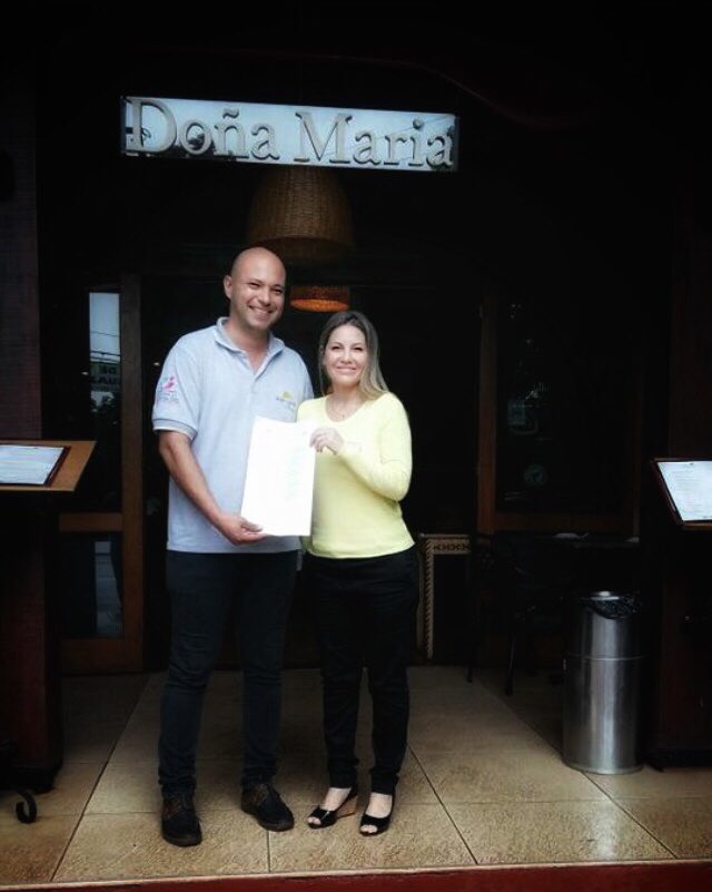 ¡Nos unimos con mucho gusto al Plato Guazú! Compartiremos el excedente de alimentos con el programa de ayuda alimentaria del Hogar De Día Iguazú.
¡¡Nos pone muy felices y queríamos compartirlo para que estas acciones se reproduzcan!! #Iguazu #Misiones #IguazuFalls