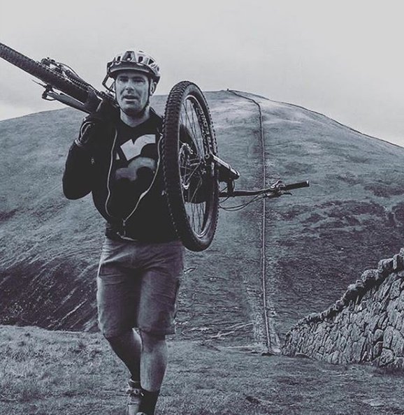 hutthostel's tweet photo. Check out Mark from @nextlevelbikes183 descending from Slieve Donard during a hike~bike with his very own next level bike #nextlevelbikes #mournemoutains #mountainbiking #hike #bikelife #redbull #fitness #fittnessmotivation #adventurethatislife #hutthostel #mountains https://t.co/H18tyhDdLo