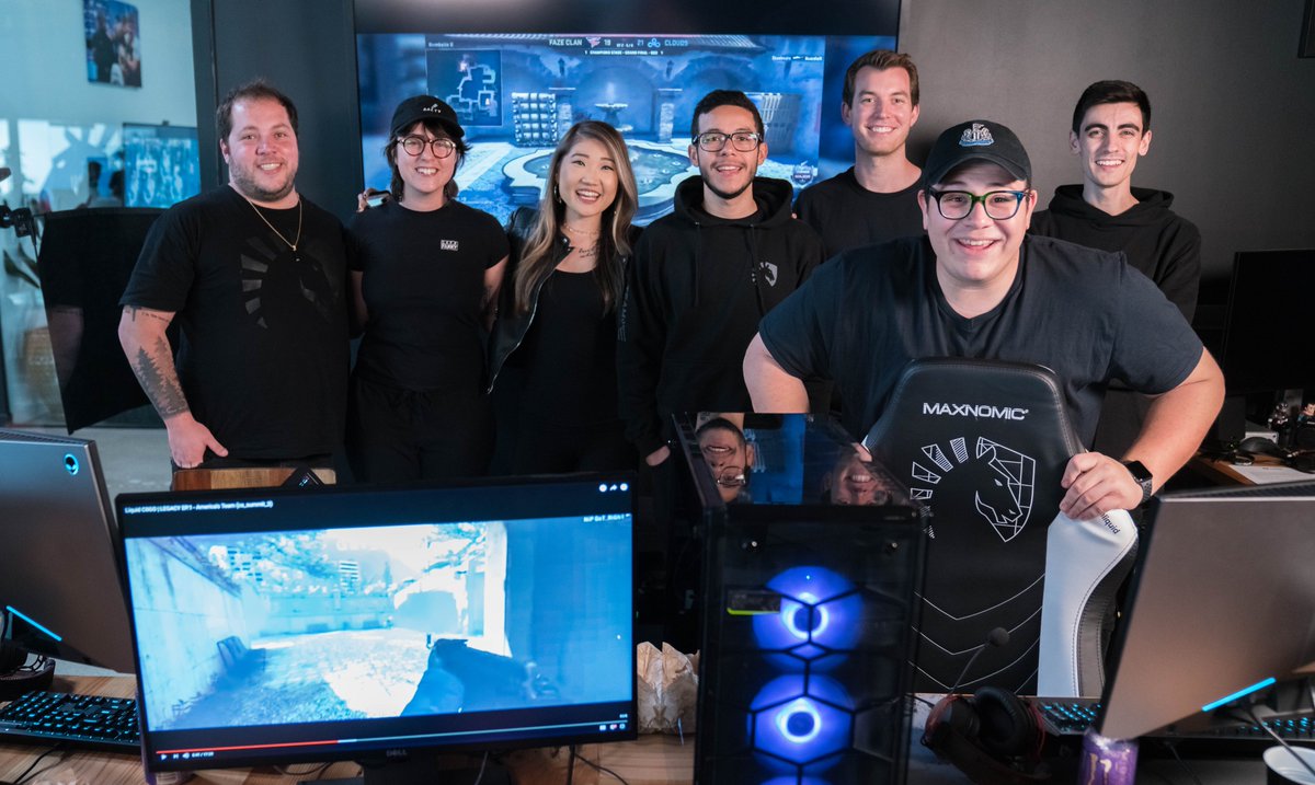 brianschroth's tweet photo. It was great having @Smix stop by the @Alienware Training Facility for a @ballistixgaming commercial shoot! https://t.co/aO4mgptbtC