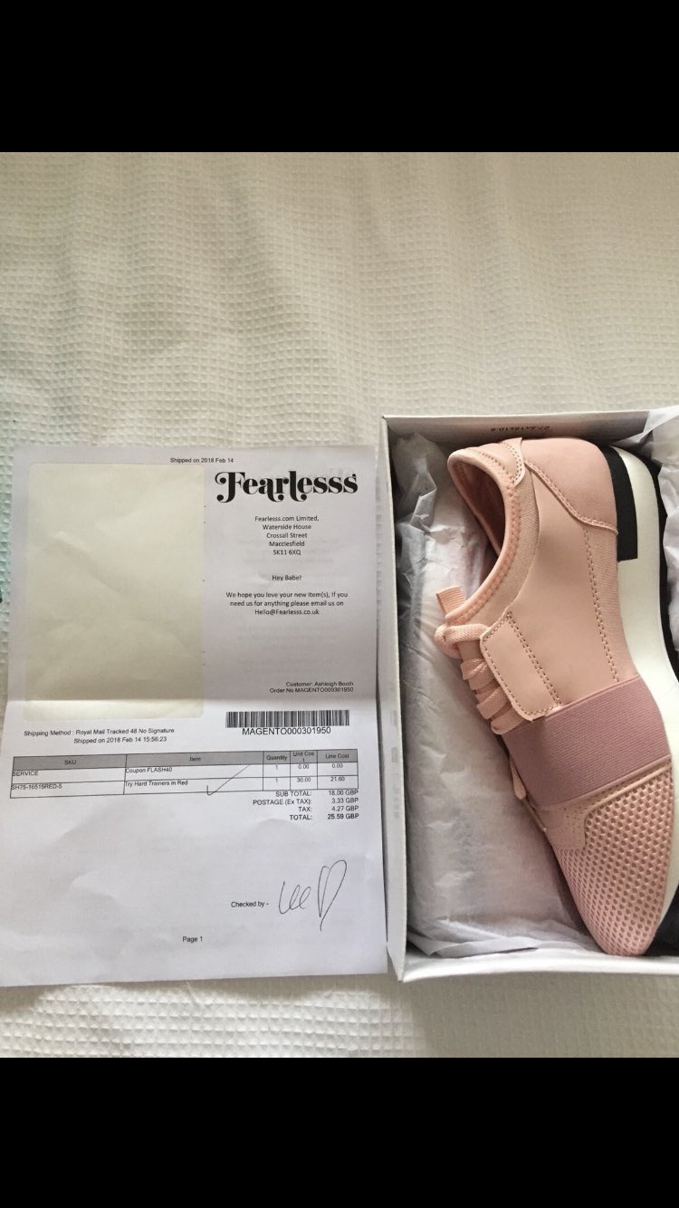 Balenciaga race store runners nude