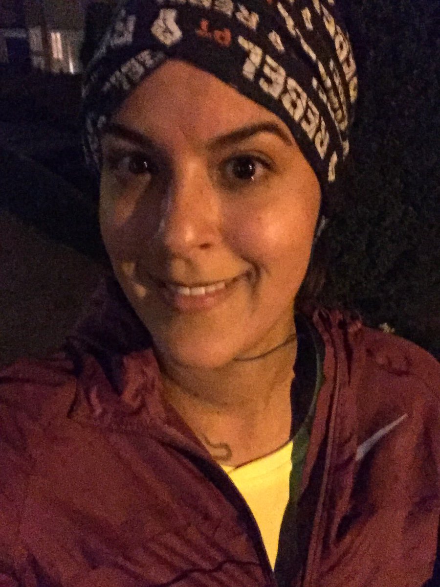 Altheadreamsof's tweet image. When it looks like your crying but it&apos;s actually just sweat dripping into your eyes! 😂 alas 7k done with another new 5k pb! 🎉 solo this time as my running buddy is injured😭 

#runningproblems #7k #tuesdayrun #hillshillshills #runrebelrun #earningmypizza 🍕😍#missyousiobhan😭