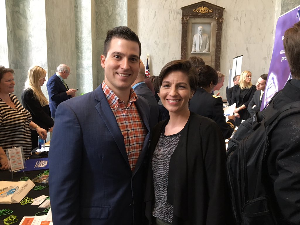 PositiveStride's tweet photo. Great time chatting with Kelly from @BrainLine at our #awareness table at the Congressional Brain Injury Awareness Day. Looking forward to collaborating! #MakingPositiveStrides https://t.co/KAGms3qXWG