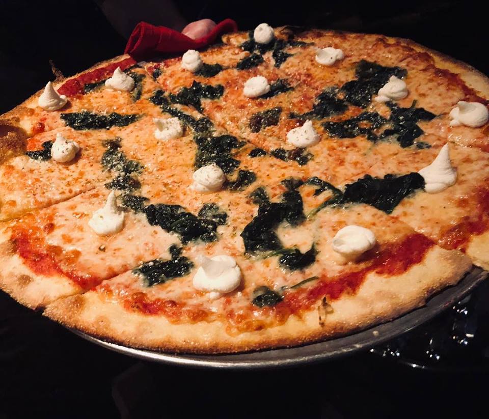 PizzaRockLV's tweet photo. The Frank Nitti with Sautéed Spinach & Ricotta is pizza pie perfection 🙌🏼 #chicagocrackerthin https://t.co/w49Jy3yX0O