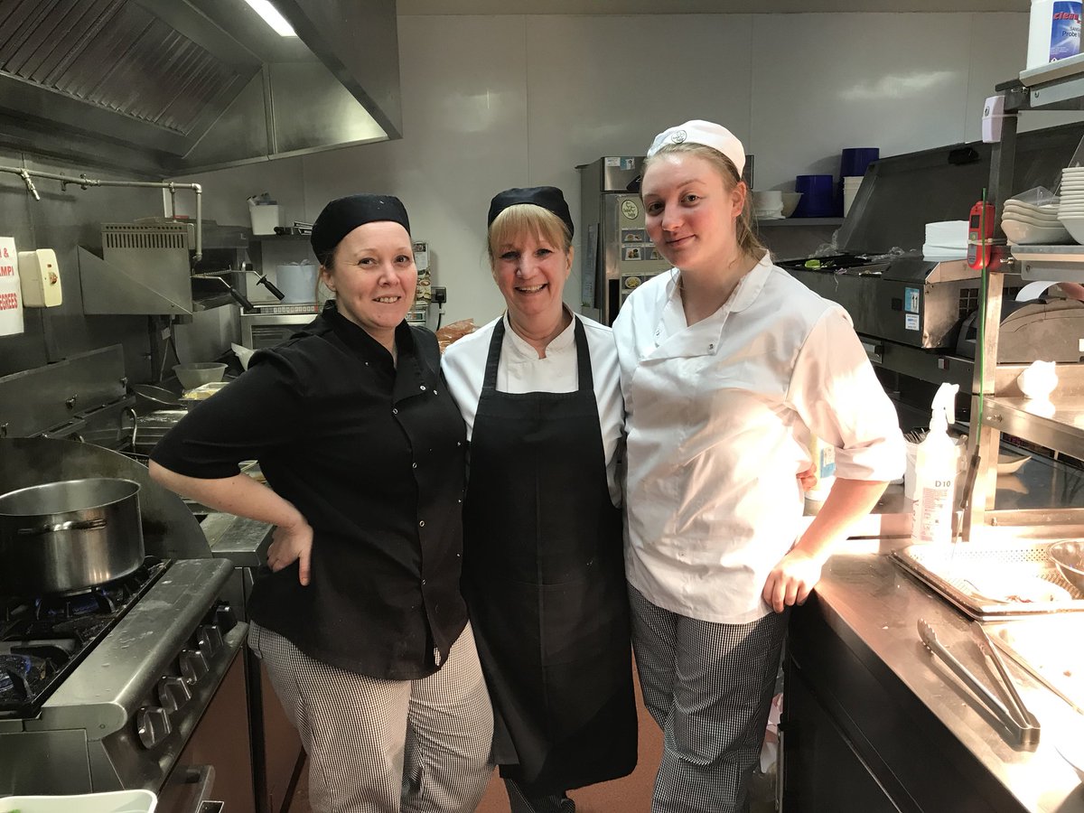 Nikki Wakeham tweet media