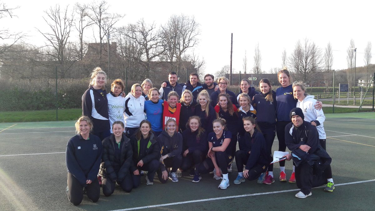 ArdinglySport's tweet photo. Ending the netball term with House Netball followed by staff vs leavers. Needless to say - looking at this athletic bunch the staff won 👊💪 #betterneverstops #funend #lotsoflaughter #staffdreamteam https://t.co/I8A3BwfC1D
