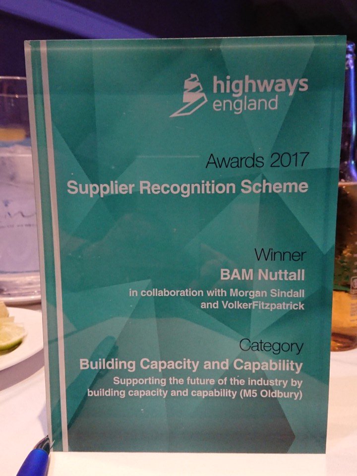 SFletcherPSC's tweet photo. #HighwaysSRSawards we won HE suppliers award for Building Capacity and Capability @BAMNuttall https://t.co/R1pFIc9g9t
