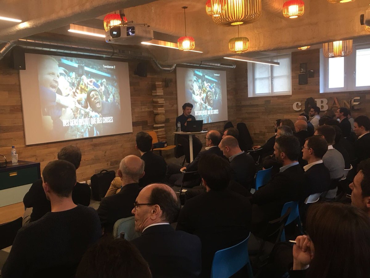 laBarouille's tweet photo. Une après-midi à parler d’une croissance data-driven du football français @VIARD16 @LFPfr @TwoCirclesSport #bedigital https://t.co/MBP1RmFyHY