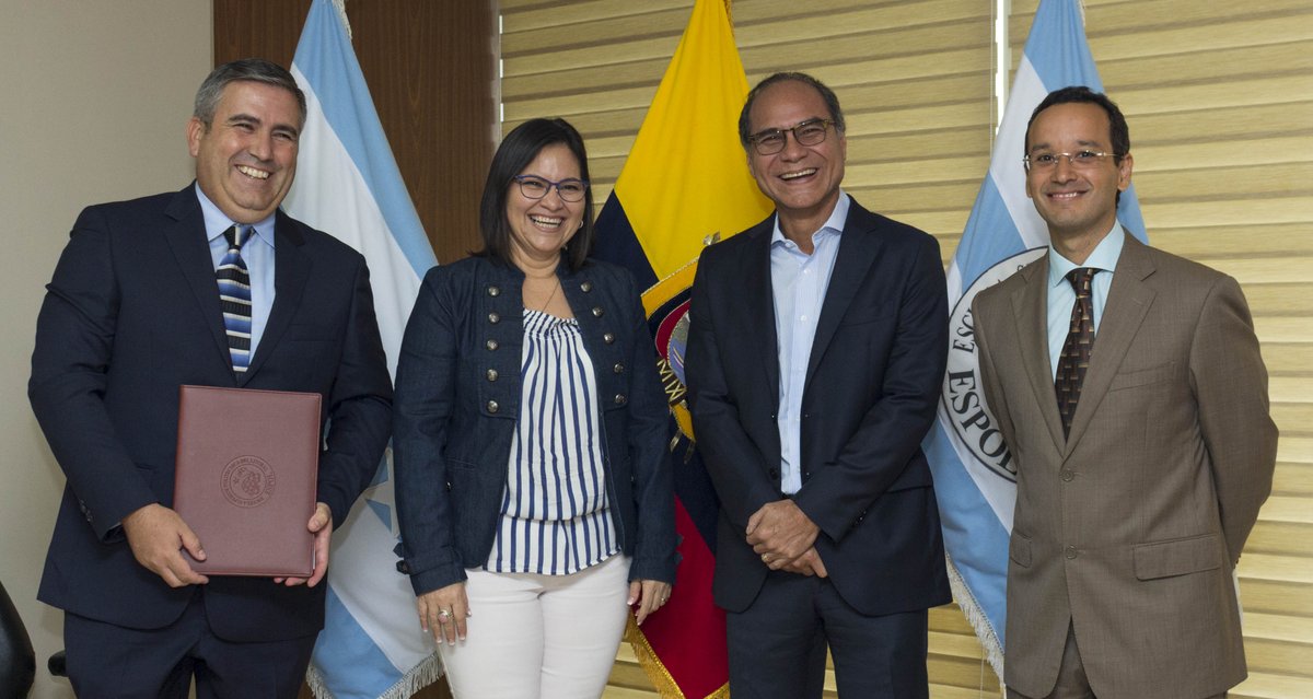 espol's tweet photo. Hoy #ESPOL firmó convenio Marco Multiparte de Cooperación Interinstitucional Técnica y Científica con Reybanpac y Reylácteos para la vinculación social y empresarial, el fomento de la innovación, transferencia tecnológica, educación continua-ejecutiva, etc. https://t.co/rpWzcudfUa