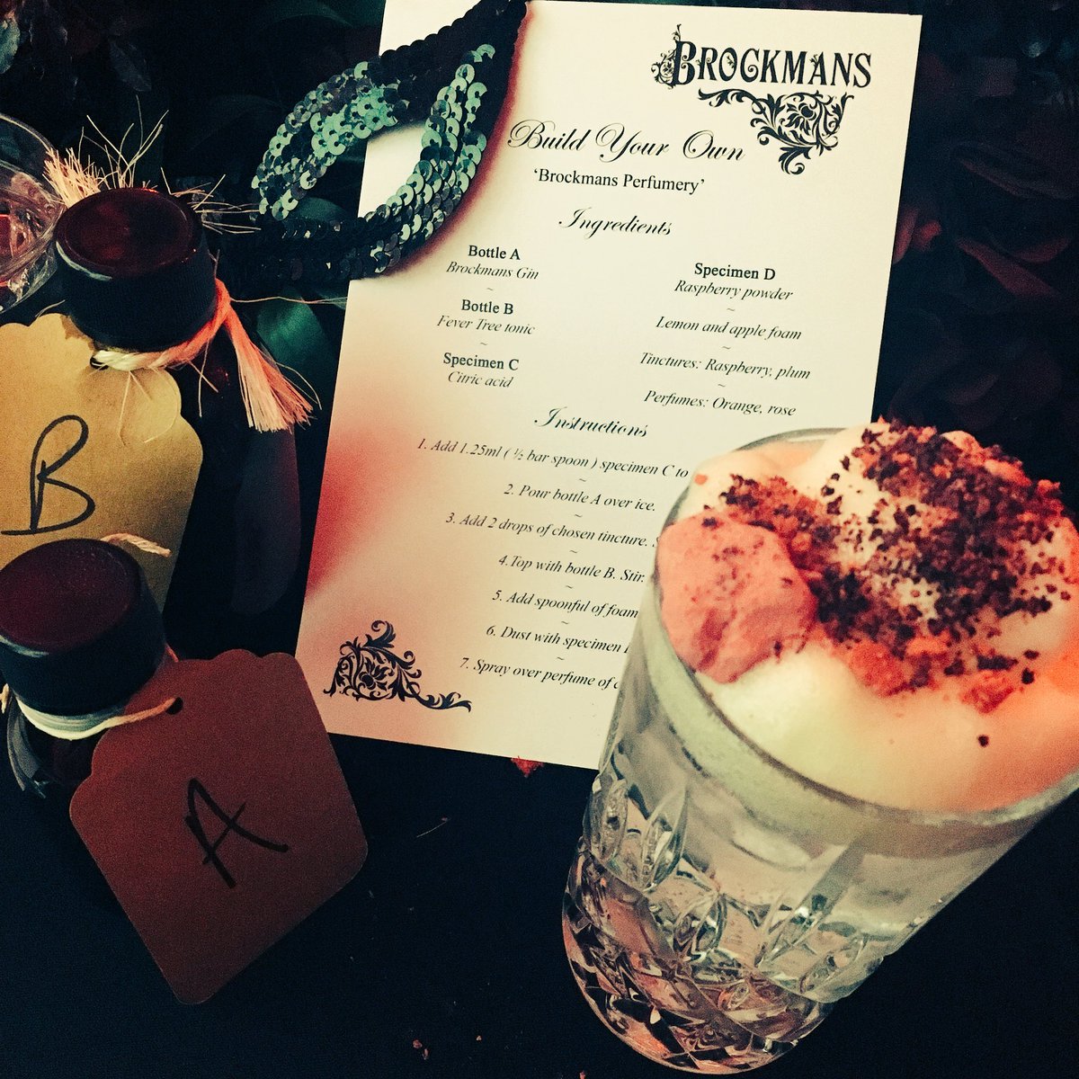 thisisvickaay's tweet photo. Just your standard Gin &amp; Tuesday 😉 #pressforgin https://t.co/WcX91YStWX