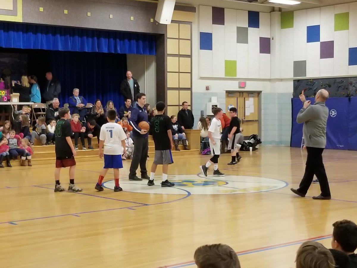 miss_stecklein's tweet photo. Congrats to ALL March Madness participants. The Champs...Triple Threat & The X Factor. #pumapride #wdrocks https://t.co/MhdmvfmQ2m