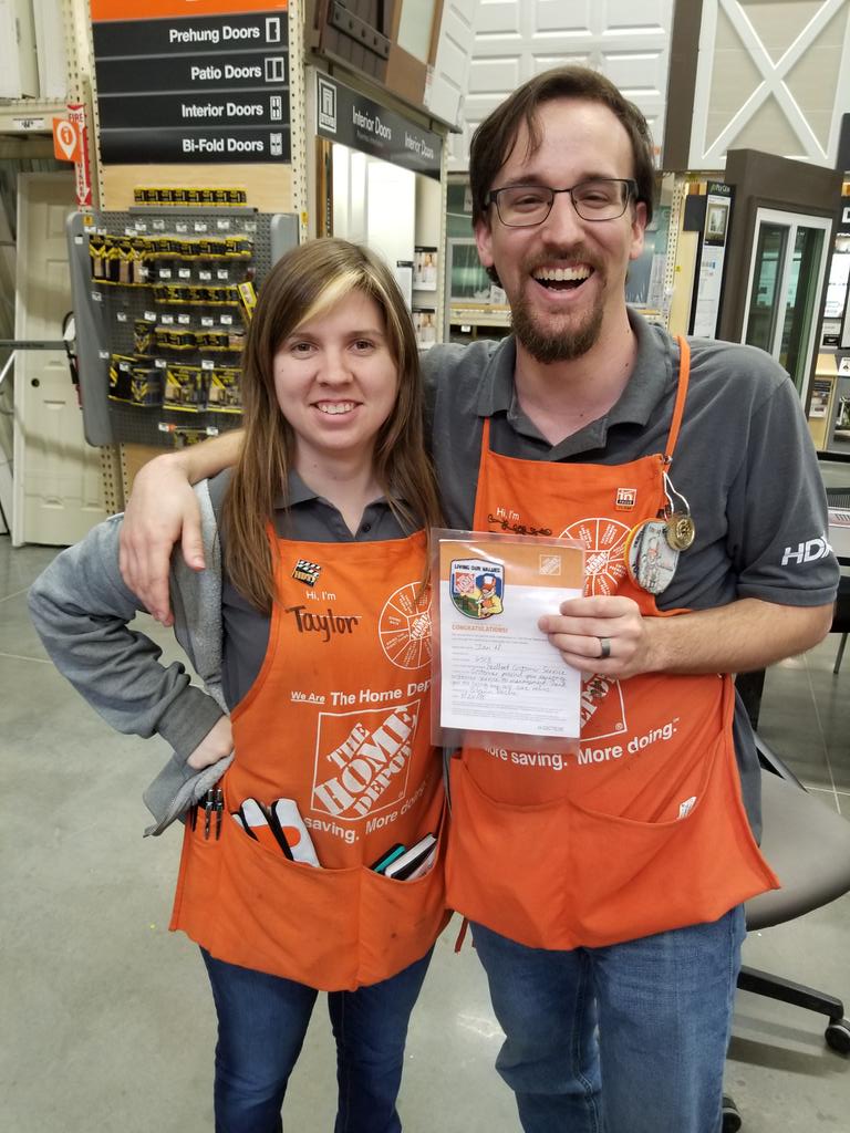 TheChad10's tweet photo. Ian with a customer praise Homer Award. Customer gushed over Ian's patience and product knowledge. Great job, Ian! #Step2 @paul_ganz @EILYNN_thd https://t.co/1r7ctHkrCq