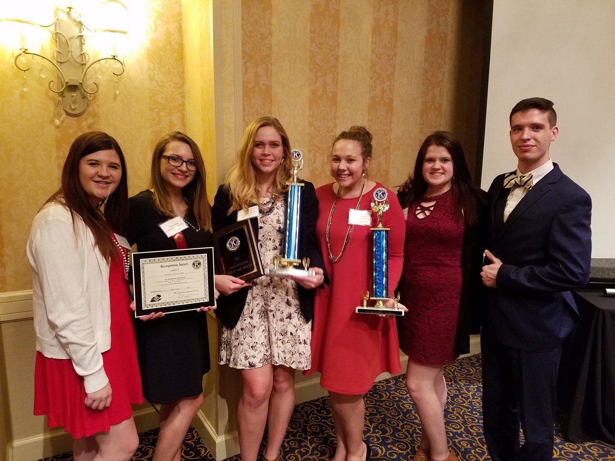 ktkeyclub's tweet photo. Did your club win any awards over the weekend at DCON? Here's a few of our members showing off their trophies/plaques, we hope you're already preparing to compete next year #KTDC18 https://t.co/2R9G3g4glS