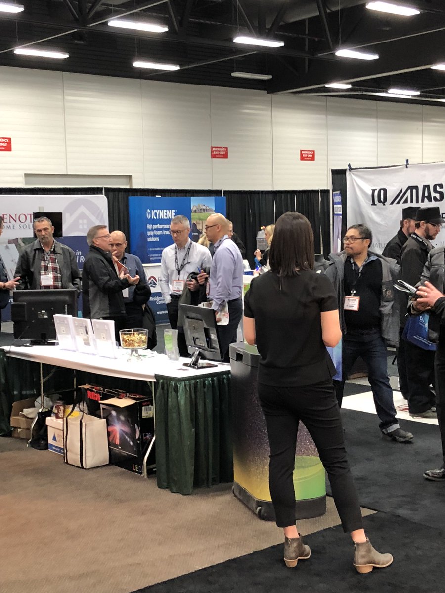 BUILDEXshows's tweet photo. Only a couple hours left of Day 1 of #BUILDEXEdmonton. The tradeshow floor has been a hive of activity! You still have a chance to catch Day 2 tomorrow. You can register onsite at the Edmonton Expo Centre https://t.co/scDYTl87up