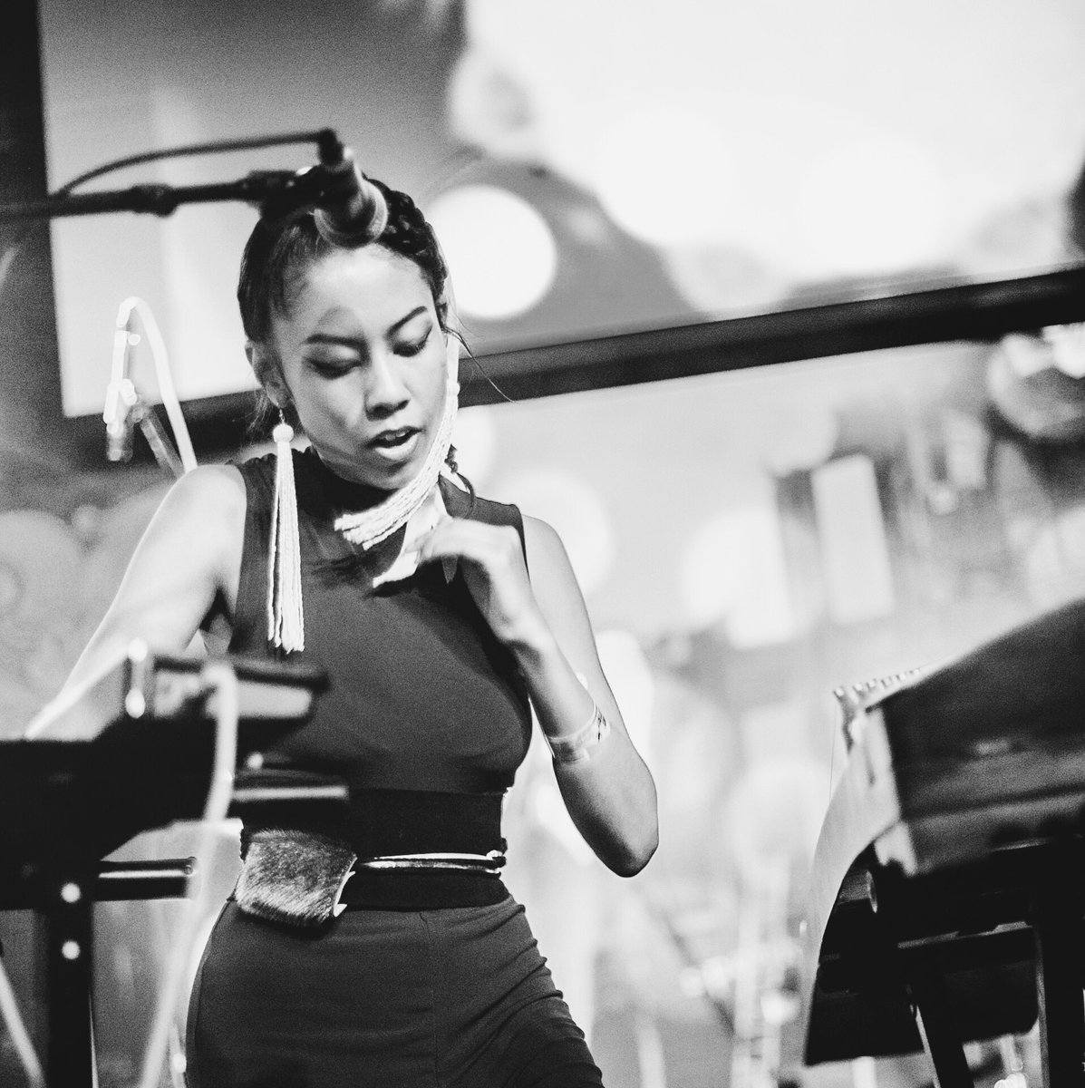 kaylabriet's tweet photo. < moments > 🦂 
.
📸 by Kelsey Hart #sxsw2018 https://t.co/mMUOaNPymG