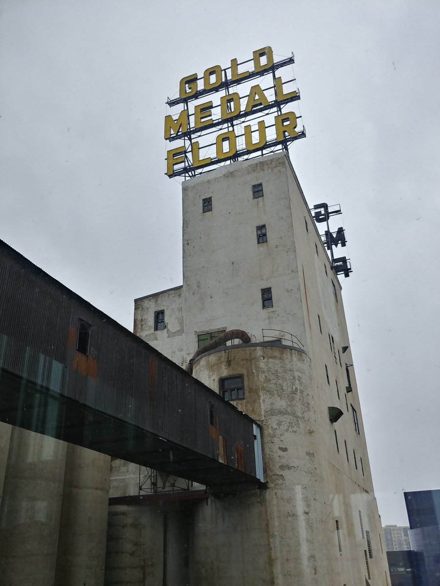 BogdasBrainiacs's tweet photo. Into the Flour Tower we go!! We experienced the story &amp; history of the flour mill! Highlights: the elevator "show", observation deck, flour making equipment, &amp; seeing actual fire damage from the explosion and fire of 1991! #historyrocks @MillCityMuseum @StemMcKinley @McKinley4th https://t.co/9RgQDnSvhZ