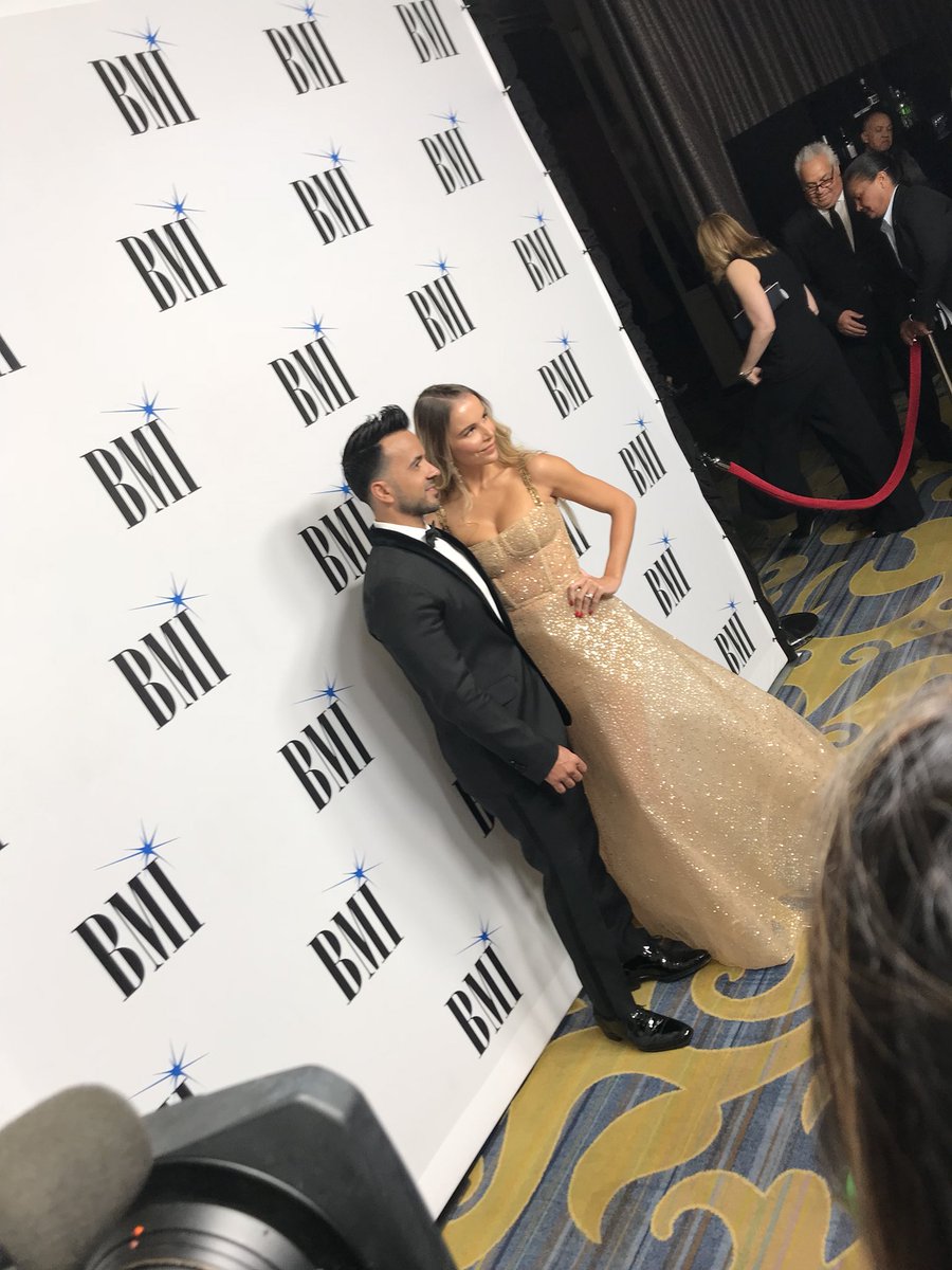 bmi's tweet photo. .@LuisFonsi is here! Tune into our Instagram Live for a special message.  #BMILatinAwards https://t.co/Qh4alu3Seo