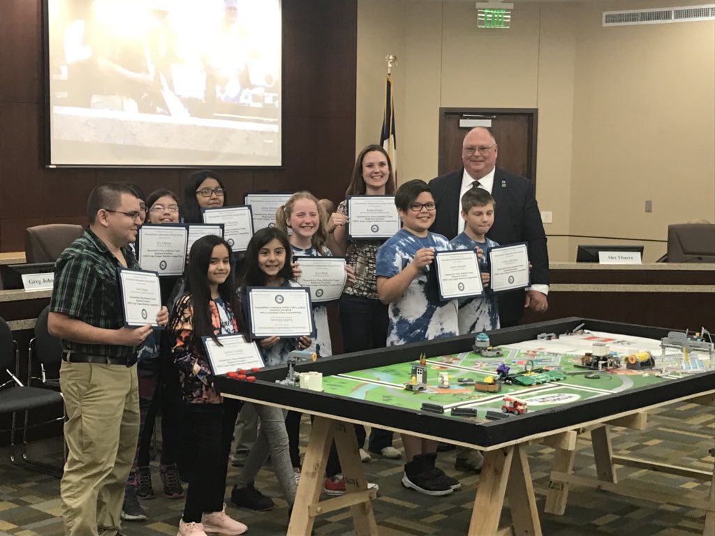 DrXavierLewis's tweet photo. The Channelview Stars Robotics team from @ViolaCobbElem was honored and featured at the @ChannelviewISD School Board Meeting.  These kiddos have shown a lot of growth and worked hard to excell beyond the ordinary standards! #CobbProud #WeAreCobbCougars https://t.co/CBQRkS26Sv